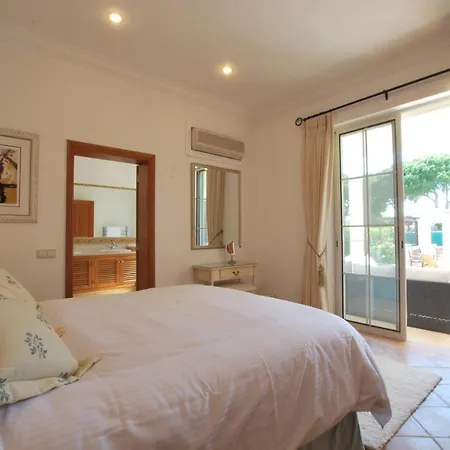 Vale Do Garrao Sleeps 10 Pool Air Con Wifi * Vale do Lobo