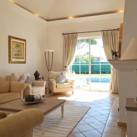 Vale Do Garrao Sleeps 10 Pool Air Con Wifi *